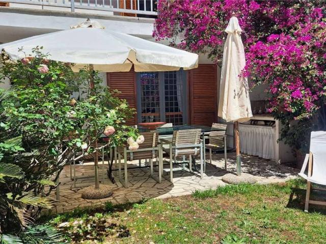 Villa Indipendente in vendita a Primavera, Roma Capitale