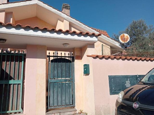 Villa Indipendente in vendita a Roma Capitale, Lazio