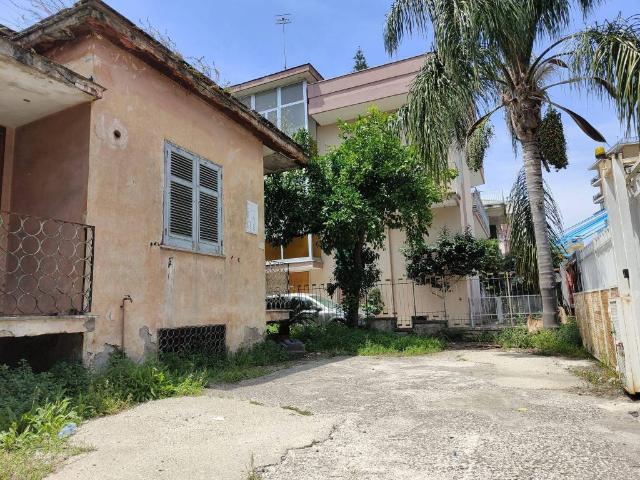 Villa Indipendente in vendita a Pomigliano D'arco, Campania