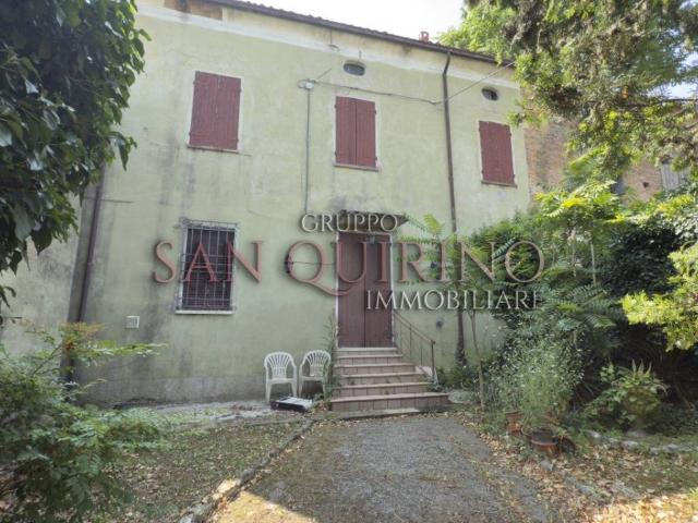Villa Indipendente in vendita a Pomponesco, Lombardia
