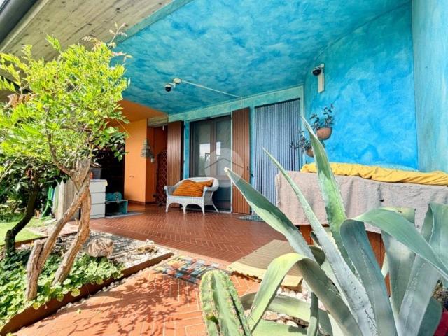 Villa Indipendente in vendita a Poncarale, Lombardia