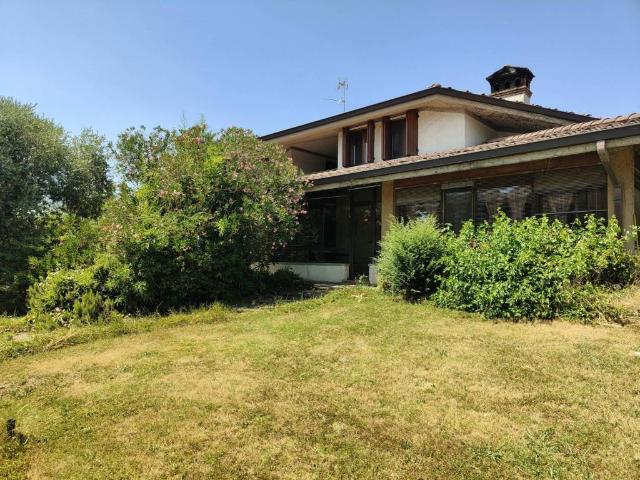 Villa Indipendente in vendita a Poncarale, Lombardia