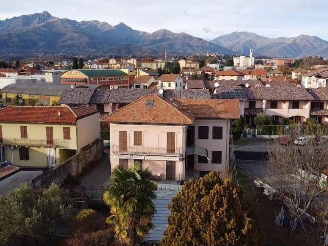 Villa Indipendente in vendita a Piemonte, Biella