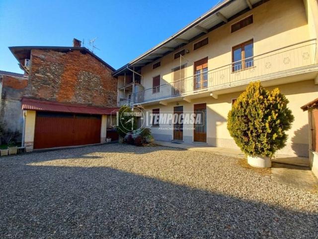 Villa Indipendente in vendita a Piemonte, Biella