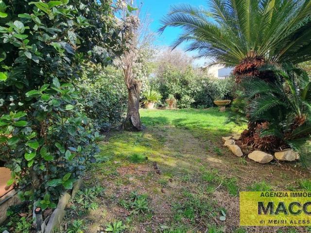 Villa Indipendente in vendita a Le Melorie, Ponsacco