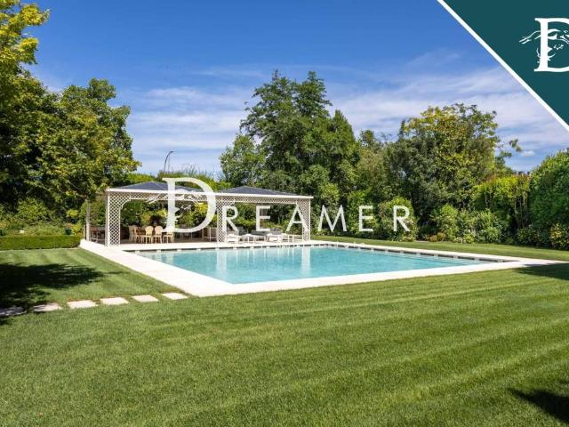 Villa Indipendente in vendita a Ponsacco, Toscana