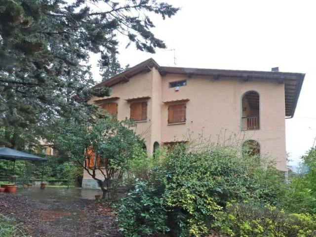 Villa Indipendente in vendita a Unione di Comuni Valdarno e Valdisieve, Pontassieve
