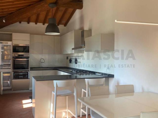 Villa Indipendente in vendita a Unione di Comuni Valdarno e Valdisieve, Pontassieve
