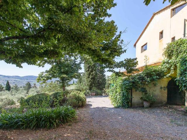 Villa Indipendente in vendita a Unione di Comuni Valdarno e Valdisieve, Pontassieve