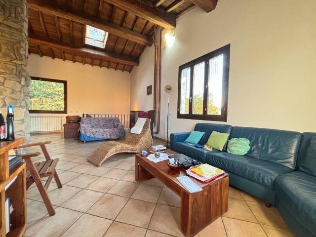 Villa Indipendente in vendita a Unione di Comuni Valdarno e Valdisieve, Pontassieve