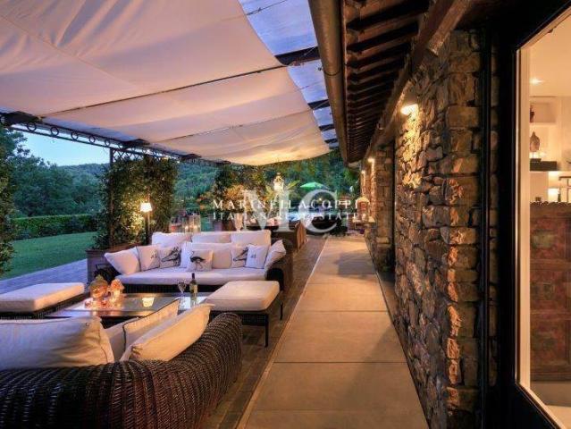 Villa Indipendente in vendita a Unione di Comuni Valdarno e Valdisieve, Pontassieve