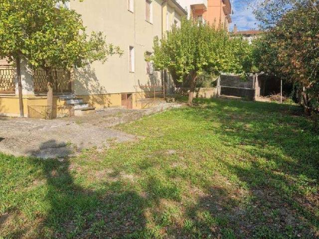 Villa Indipendente in vendita a Ponte, Campania