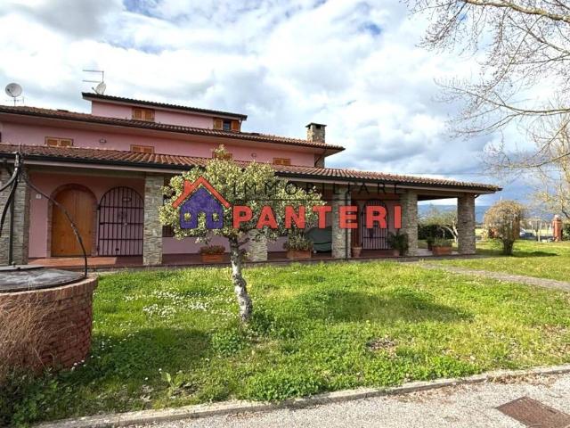 Villa Indipendente in vendita a Vione, Ponte Buggianese