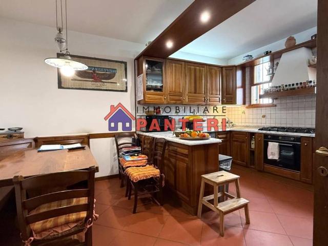 Villa Indipendente in vendita a Vione, Ponte Buggianese