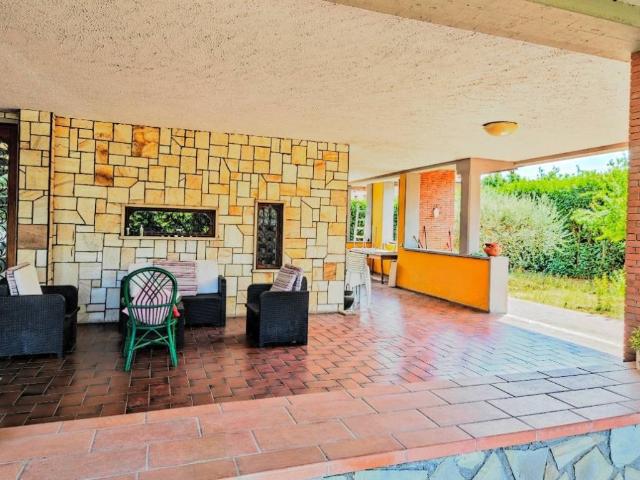 Villa Indipendente in vendita a Casabianca, Ponte Buggianese
