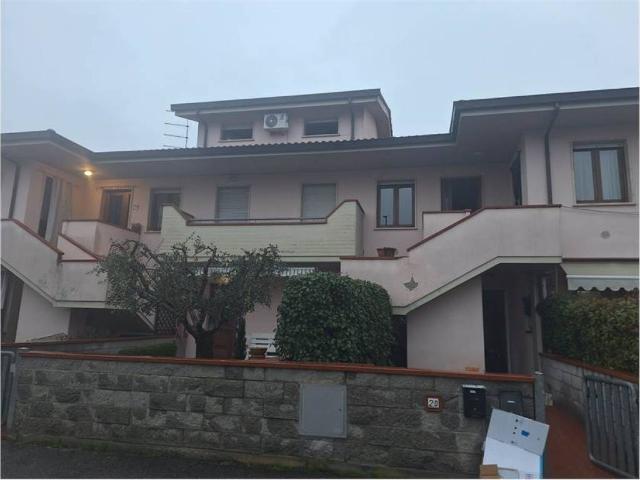 Villa Indipendente in vendita a Albinatico, Ponte Buggianese