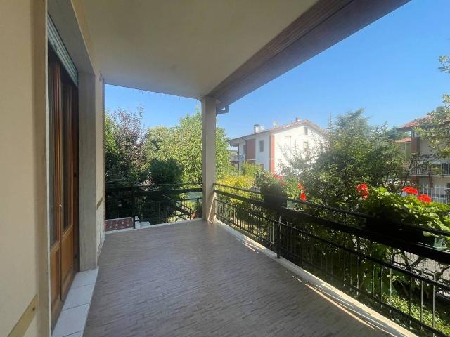 Villa Indipendente in vendita a Ponte Dell'olio, Reggio Emilia