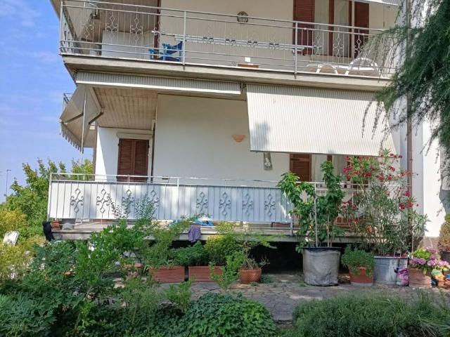 Villa Indipendente in vendita a Folignano, Ponte Dell'olio