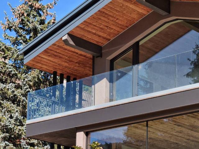Villa Indipendente in vendita a Poia, Ponte di Legno