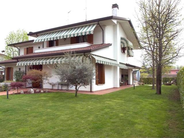 Villa Indipendente in vendita a Ponte Di Piave, Veneto