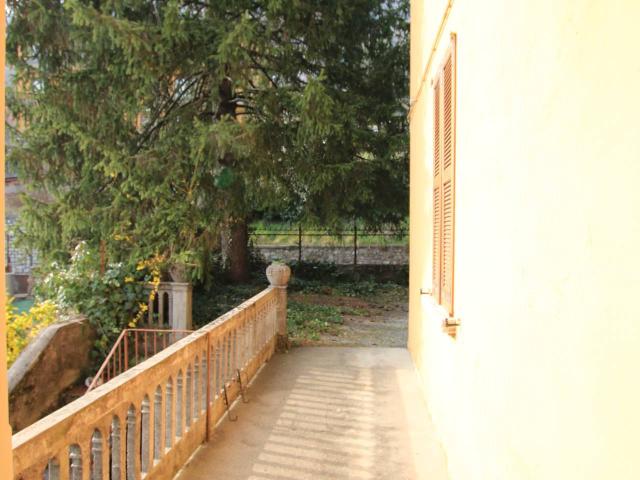 Villa Indipendente in vendita a Lezza, Ponte Lambro