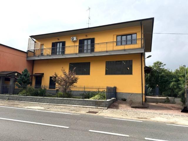 Villa Indipendente in vendita a Ponte Nizza, Lombardia