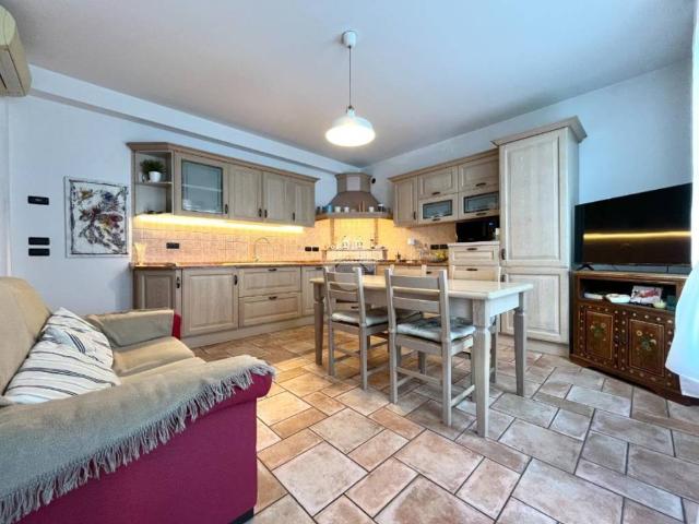 Villa Indipendente in vendita a Rio, Ponte San Nicolò