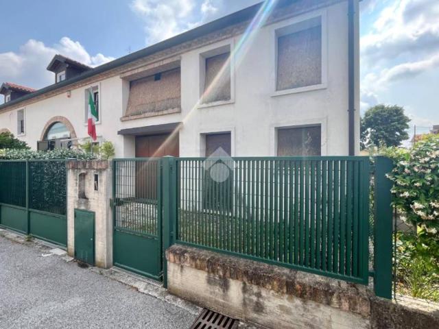 Villa Indipendente in vendita a Roncaglia, Ponte San Nicolò