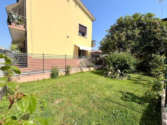 Villa Indipendente in vendita a Roncaglia, Ponte San Nicolò