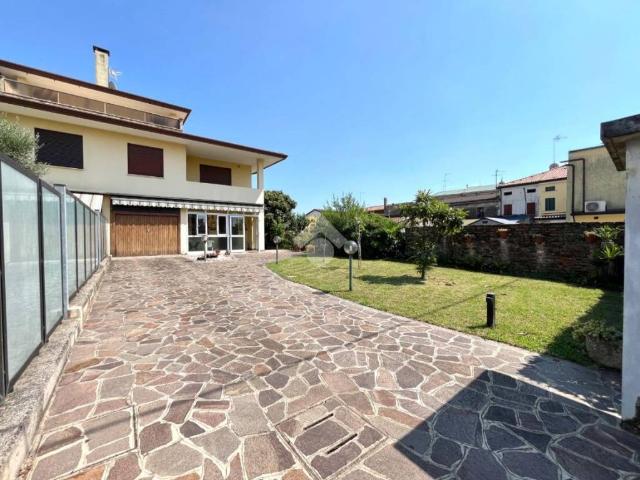 Villa Indipendente in vendita a Rio, Ponte San Nicolò