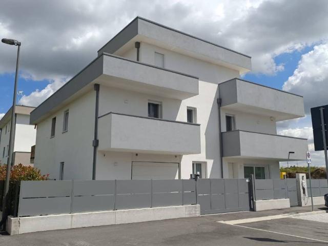 Villa Indipendente in vendita a Roncaglia, Ponte San Nicolò
