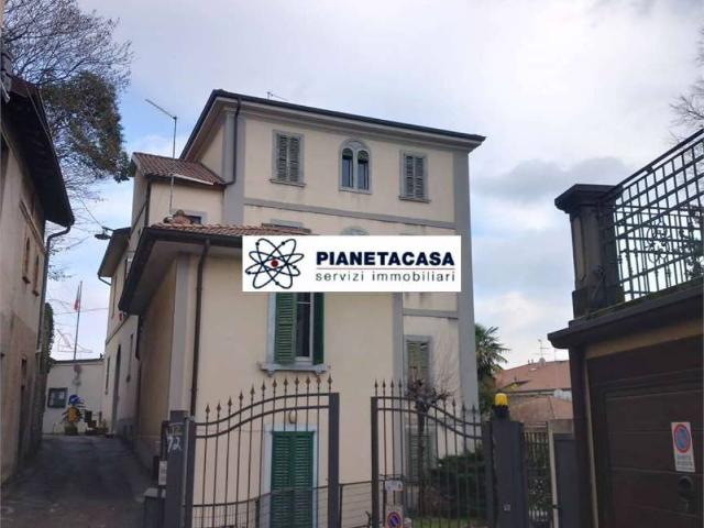 Villa Indipendente in vendita a Ponte San Pietro, Lombardia