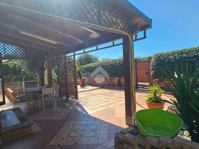 Villa Indipendente in vendita a Magazzeno, Pontecagnano Faiano