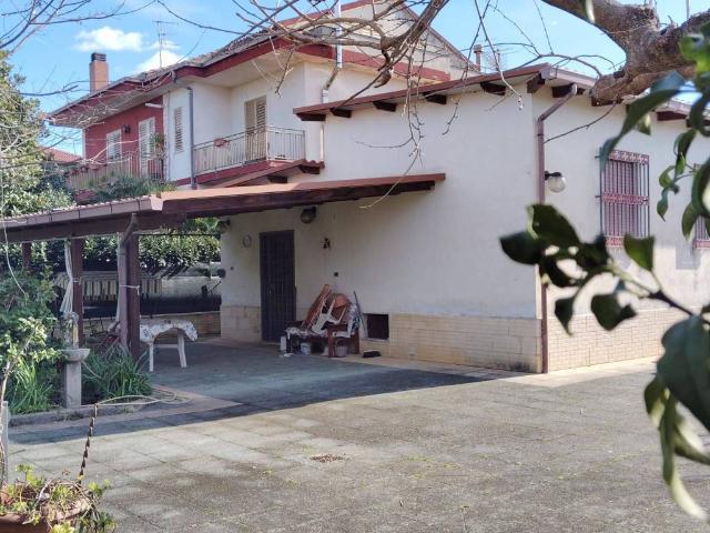 Villa Indipendente in vendita a Pontecagnano, Campania