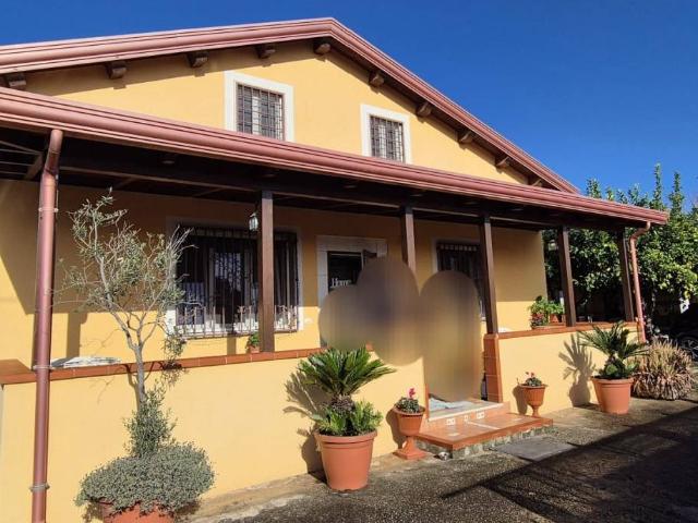 Villa Indipendente in vendita a Pontecagnano, Campania