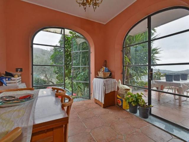 Villa Indipendente in vendita a Pontedassio, Liguria