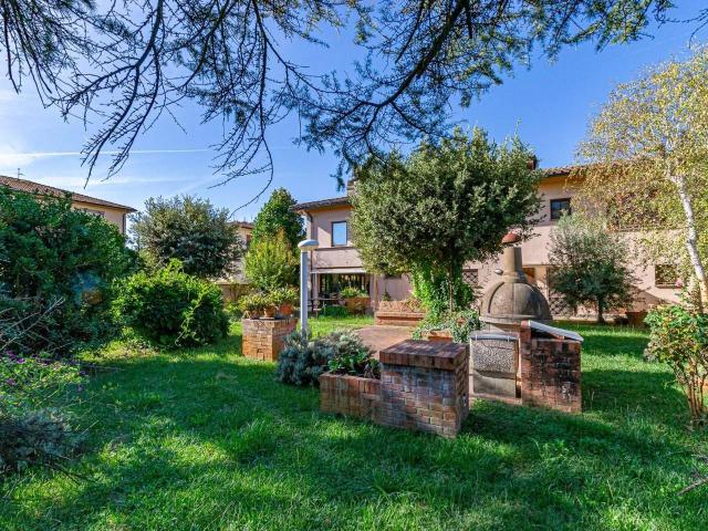 Villa Indipendente in vendita a La Borra, Pontedera