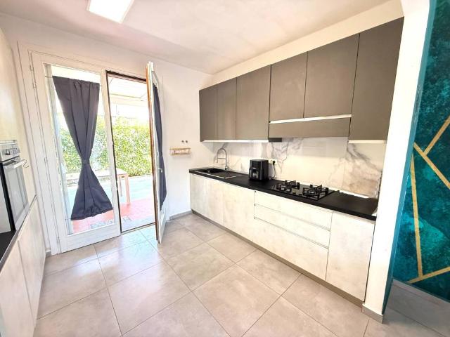 Villa Indipendente in vendita a Pontedera, Toscana