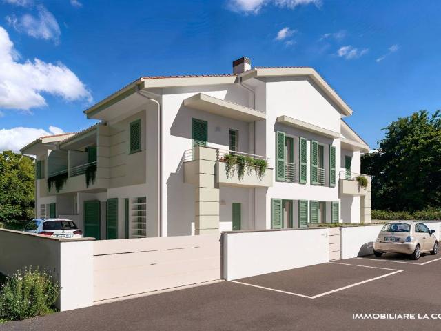 Villa Indipendente in vendita a Via del Pino, Pontedera