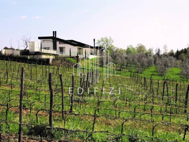 Villa Indipendente in vendita a Pontedera, Toscana