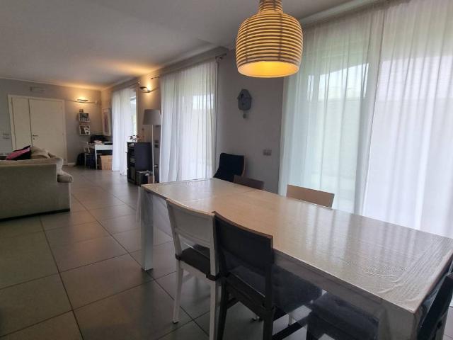 Villa Indipendente in vendita a Pontelongo, Veneto