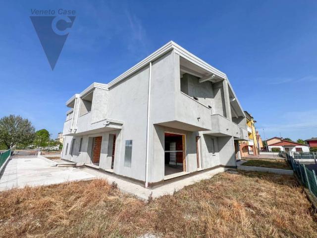 Villa Indipendente in vendita a Pontelongo, Veneto
