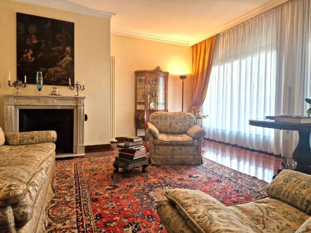 Villa Indipendente in vendita a Pontelongo, Veneto