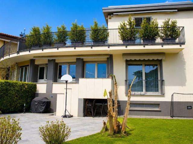 Villa Indipendente in vendita a Valbona, Ponteranica