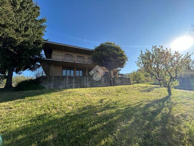 Villa Indipendente in vendita a Ponteranica Alta, Ponteranica