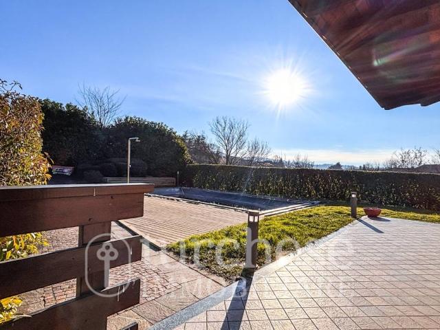 Villa Indipendente in vendita a Ponteranica, Lombardia