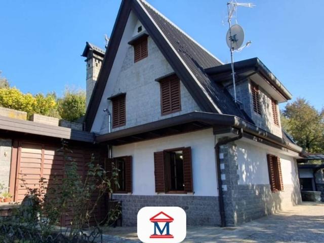 Villa Indipendente in vendita a Ponteranica, Lombardia