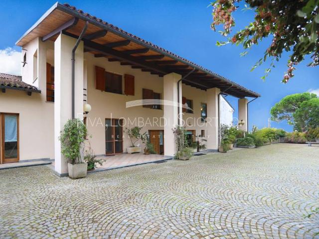 Villa Indipendente in vendita a Piemonte, Alessandria
