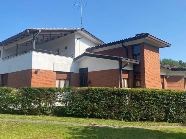 Villa Indipendente in vendita a Pontevico, Lombardia