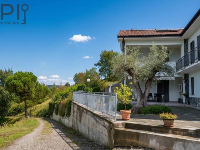 Villa Indipendente in vendita a Piemonte, Alessandria